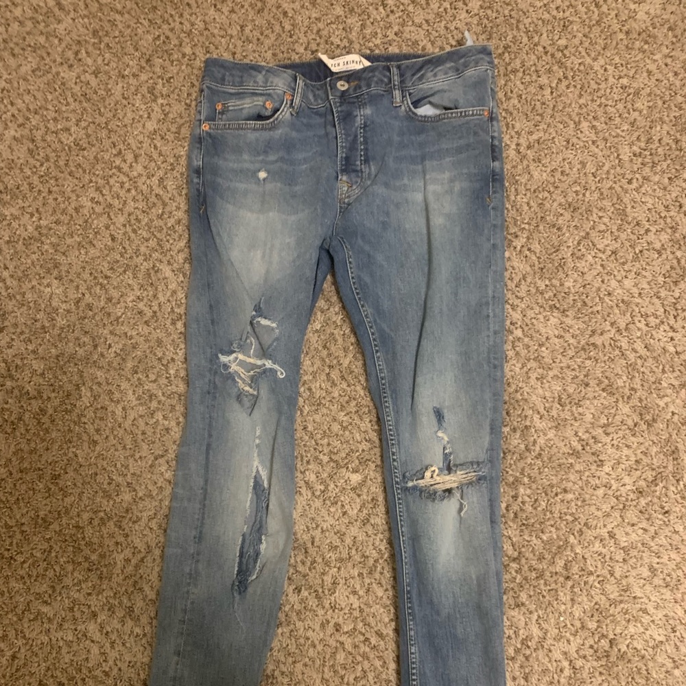 Skinny jeans